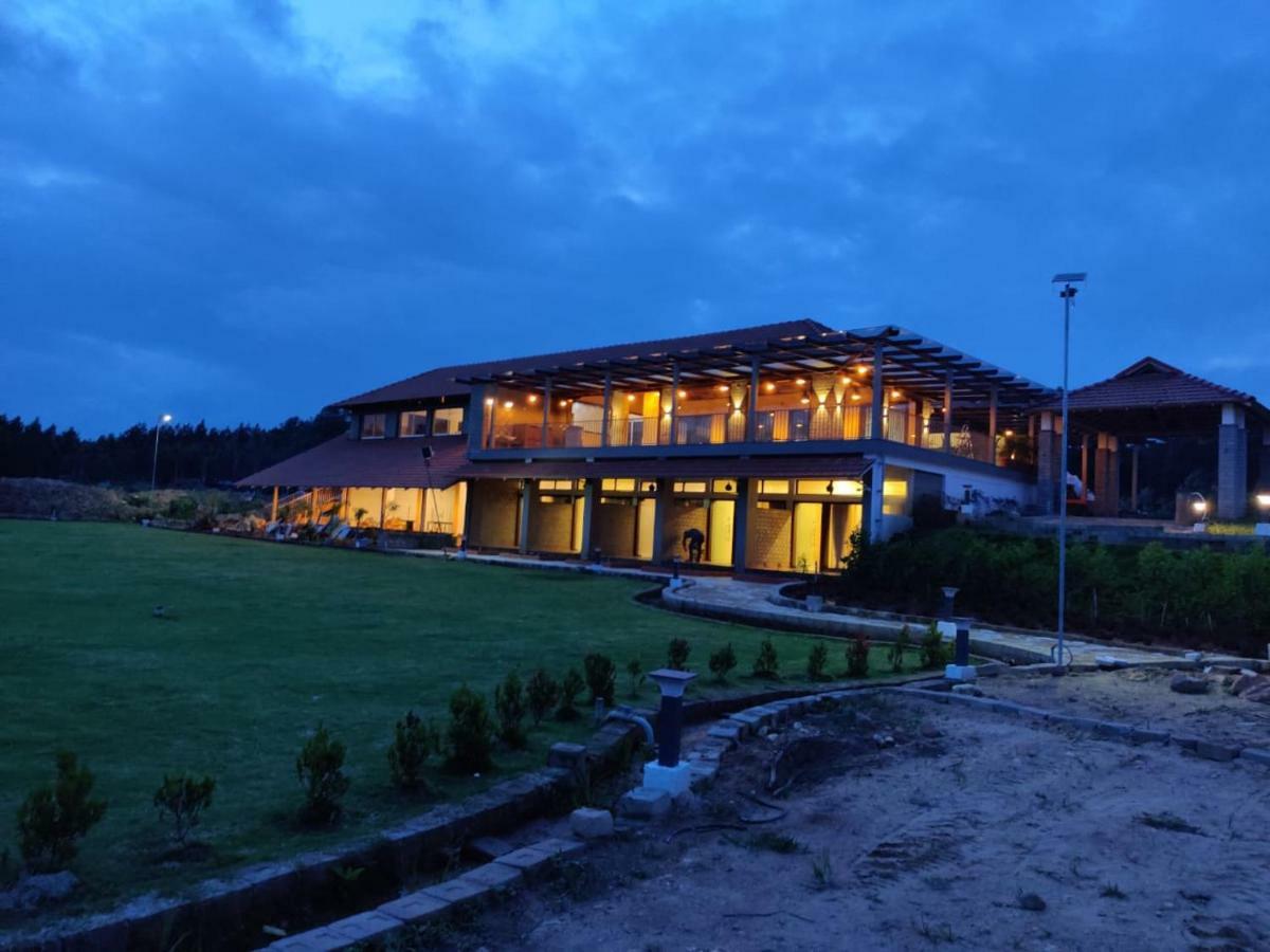 Biranji Aqua Retreat Hotel Chikmagalur Exterior photo
