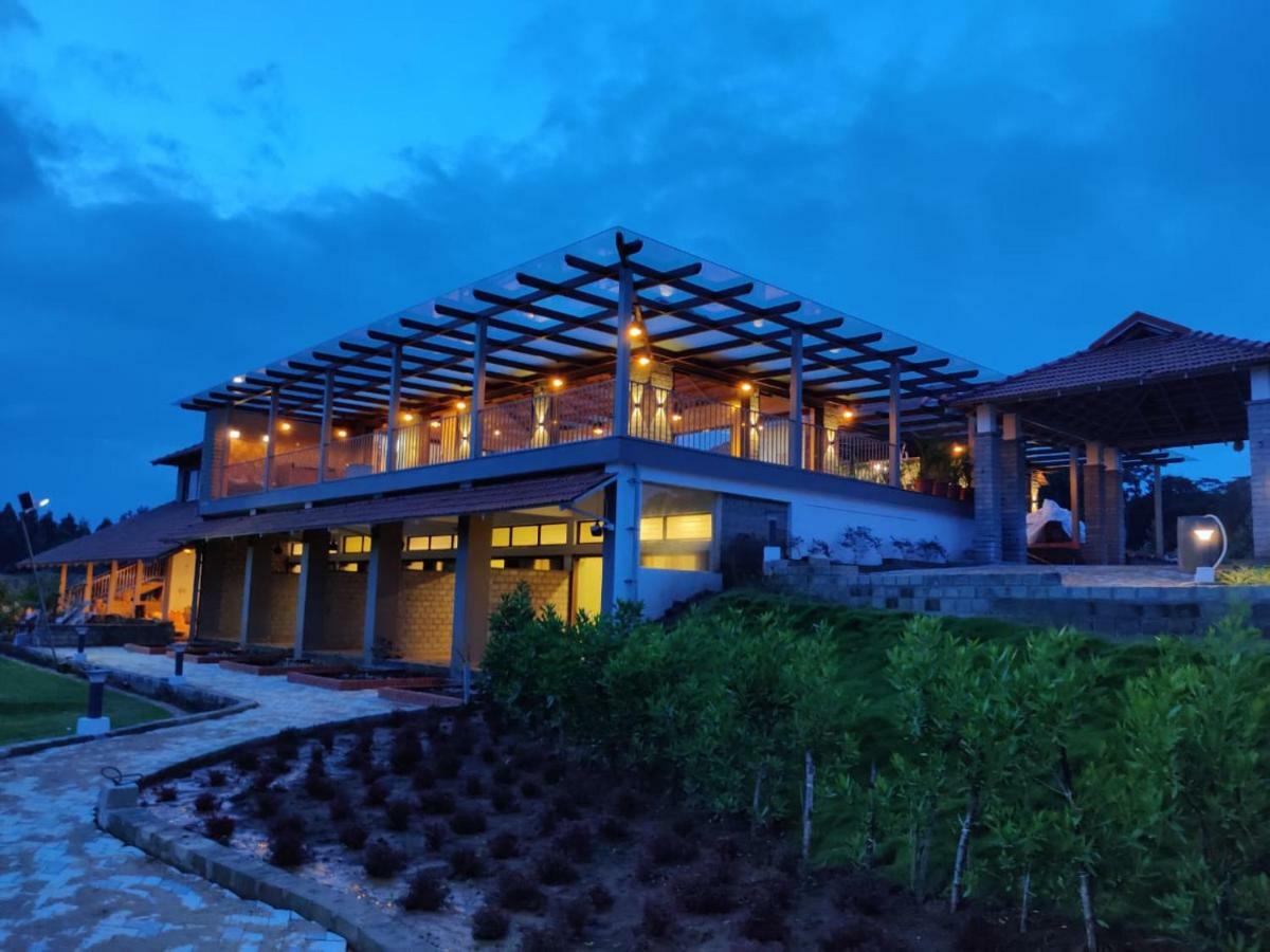 Biranji Aqua Retreat Hotel Chikmagalur Exterior photo