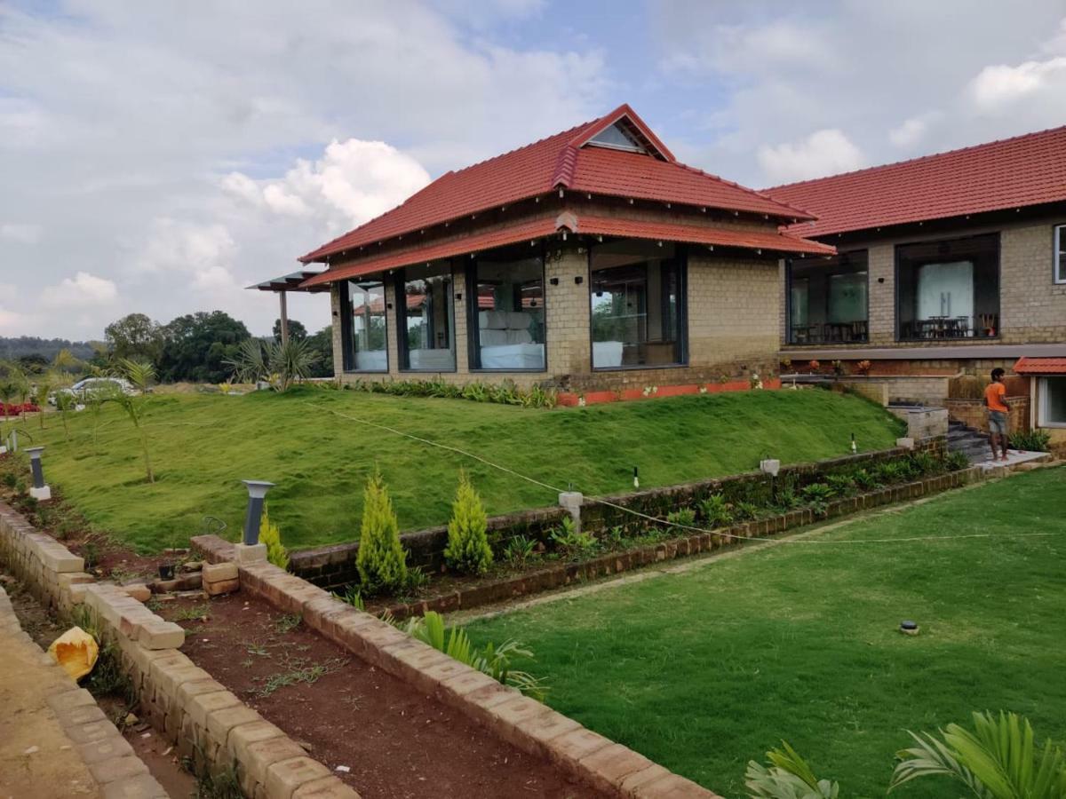 Biranji Aqua Retreat Hotel Chikmagalur Exterior photo