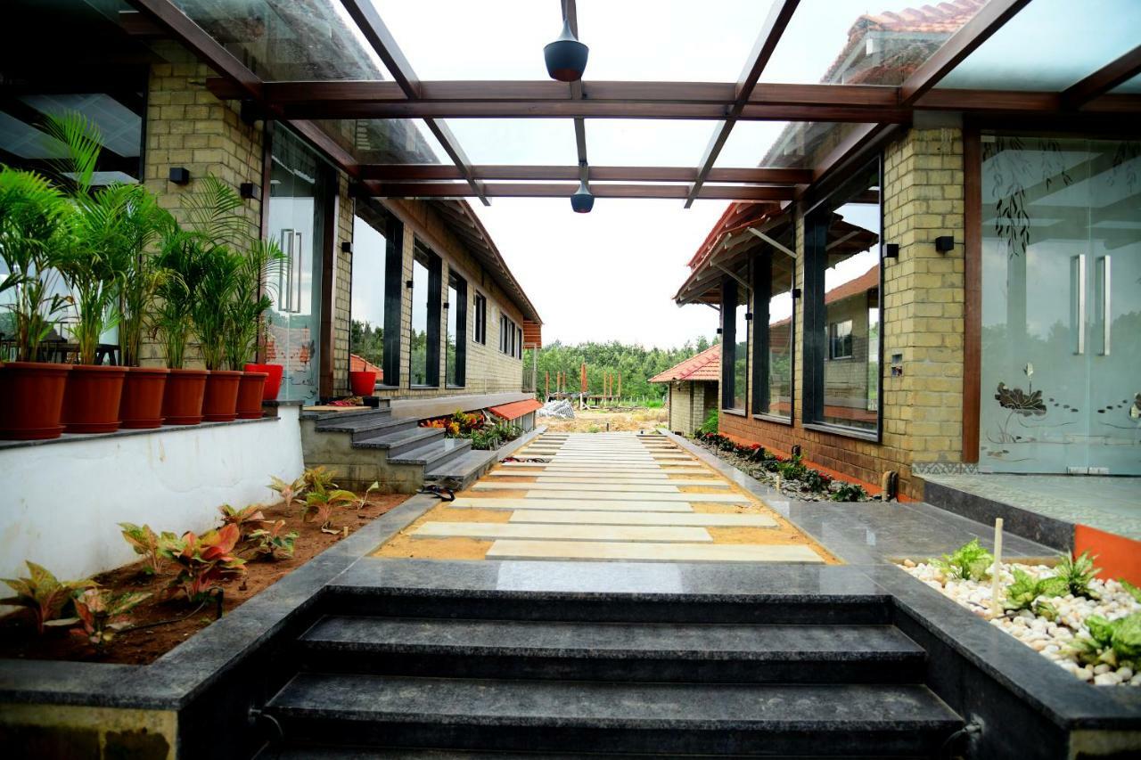 Biranji Aqua Retreat Hotel Chikmagalur Exterior photo